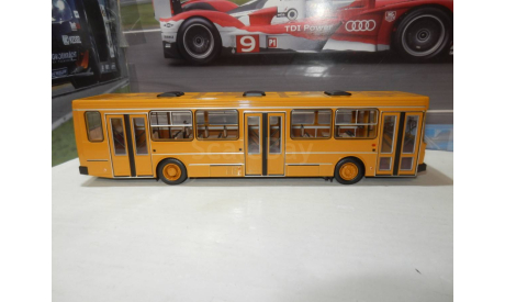Автобус ЛиАЗ-5256 желтый, масштабная модель, DEMPRICE, scale43