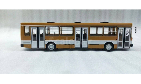 Автобус ЛиАЗ-5256 жёлтый с белой полосой ТУРМАЛИН, масштабная модель, DEMPRICE, 1:43, 1/43