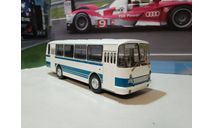 Автобус ЛАЗ-695Н белый с синими полосами, масштабная модель, DEMPRICE, scale43