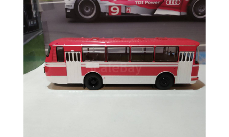 Автобус ЛАЗ-695Н красный с белыми полосами, масштабная модель, DEMPRICE, scale43