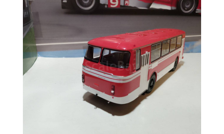 Автобус ЛАЗ-695Н красный с белыми полосами, масштабная модель, DEMPRICE, scale43