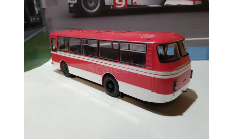 Автобус ЛАЗ-695Н красный с белыми полосами, масштабная модель, DEMPRICE, scale43