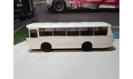 Автобус ЛАЗ-695Н белый, масштабная модель, DEMPRICE, scale43