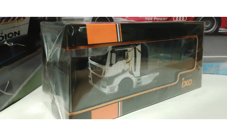 MAN TGX XXL D38 белый, масштабная модель, IXO грузовики (серии TRU), 1:43, 1/43