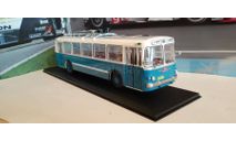 Троллейбус ЗиУ-5 синий в боксе, масштабная модель, DEMPRICE, 1:43, 1/43