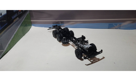 С РУБЛЯ!!! Длинная рама МАЗ-6303 с двигателем, масштабная модель, Start Scale Models (SSM), 1:43, 1/43
