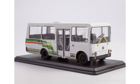 Автобус ЛАЗ-А073 белый с цветными полосами, масштабная модель, ModelPro, scale43