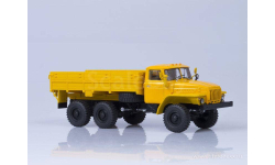 Урал-43202 6x6 бортовой желтый
