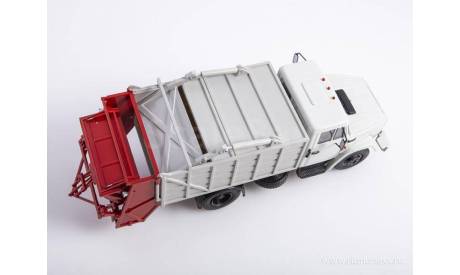 МКЗ-10 (ЗиЛ-4333) серый, масштабная модель, Автоистория (АИСТ), 1:43, 1/43