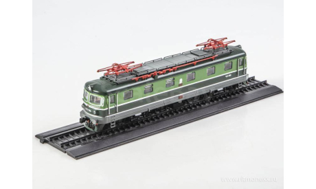 Наши поезда №17, ЧС2, железнодорожная модель, 1:87, 1/87