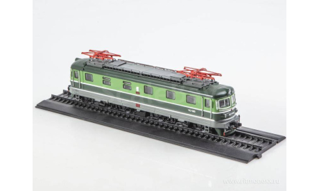 Наши поезда №17, ЧС2, железнодорожная модель, 1:87, 1/87