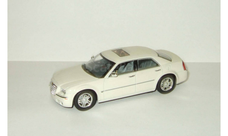 Крайслер Chrysler 300C HEMI Super 2004 Белый Norev 1:43 БЕСПЛАТНАЯ доставка, масштабная модель, 1/43