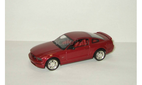 Форд Ford Mustang GT 2005 Minichamps 1:43 БЕСПЛАТНАЯ доставка, масштабная модель, scale43