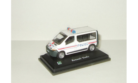 Рено Renault Trafic Police 2006 Hongwell Cararama 1:72 БЕСПЛАТНАЯ доставка, масштабная модель, scale72, Bauer/Cararama/Hongwell