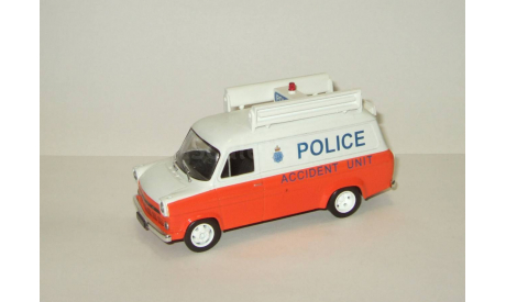 Форд Ford Transit MkI Metropolitan Police GB IXO Полицейские Машины Мира 1:43 БЕСПЛАТНАЯ доставка, масштабная модель, IST Models, scale43