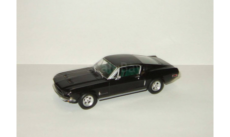 Форд Ford Mustang Fastback 2+2 1968 Черный Minichamps 1:43 400082020 БЕСПЛАТНАЯ доставка, масштабная модель, scale43