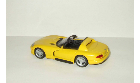 Додж Dodge Viper 1997 Minichamps Pauls Model Art 1:43 Ранний 430144030 БЕСПЛАТНАЯ доставка, масштабная модель, 1/43