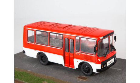 Автобус Паз 3205 1989 СССР Modimio Советский автобус Автоистория Наши Автобусы 1:43 БЕСПЛАТНАЯ доставка, масштабная модель, 1/43