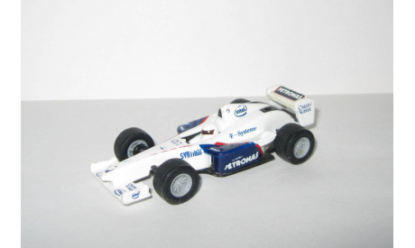 Мерседес Бенц Mercedes Benz Formula 1 Формула Petronas Minichamps 1:64, масштабная модель, scale64