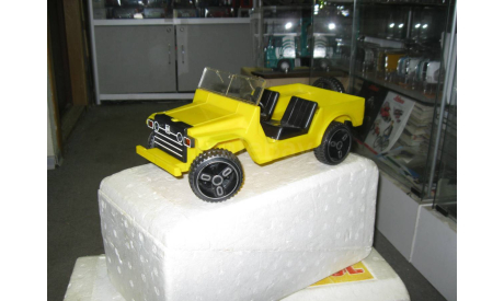 Игрушка Джип Jeep Wrangler 4x4 завод г. Сызрань Сделано в СССР 1:10 в Родной коробке!, масштабная модель, scale10