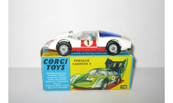 Порше Porsche Carrera 6 1966 + Фигурка Водитель Corgi 1:43 Made in Great Britain