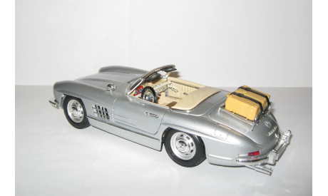 Мерседес Бенц Mercedes Benz 300 SL 1958 Bburago Made in Italy 1:18 3015 Ранний - Первый выпуск, масштабная модель, scale18