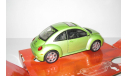 Фольксваген VW Volkswagen New Beetle Жук 2000 Cararama Hongwell 1:24, масштабная модель, scale24