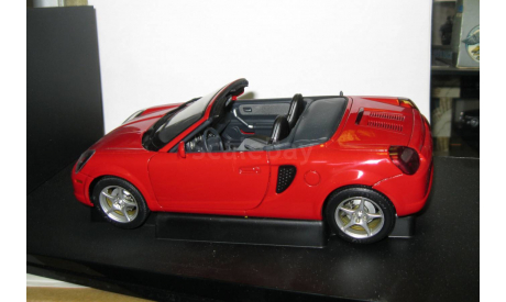 Тойота Toyota MR2 Spyder 1999 AutoArt 1:18, масштабная модель, scale18