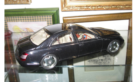 лимузин Майбах Maybach 57 2004 Autoart 1:18 Ранняя Редкая версия - 22 Колеса, масштабная модель, scale18