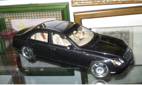 лимузин Майбах Maybach 57 2004 Autoart 1:18 Ранняя Редкая версия - 22 Колеса, масштабная модель, scale18