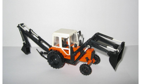 трактор Беларусь МТЗ 82 Экскаватор с Ковшом СССР Компаньон 1:43 Раритет, масштабная модель, scale43