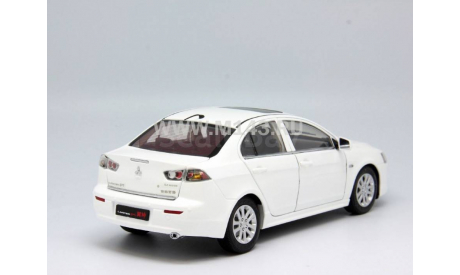 Мицубиси Mitsubishi Lancer X 2009 Белый Paudi 1:18, масштабная модель, scale18, Paudi Models