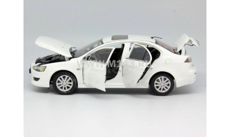 Мицубиси Mitsubishi Lancer X 2009 Белый Paudi 1:18, масштабная модель, scale18, Paudi Models