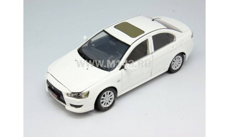 Мицубиси Mitsubishi Lancer X 2009 Белый Paudi 1:18, масштабная модель, scale18, Paudi Models
