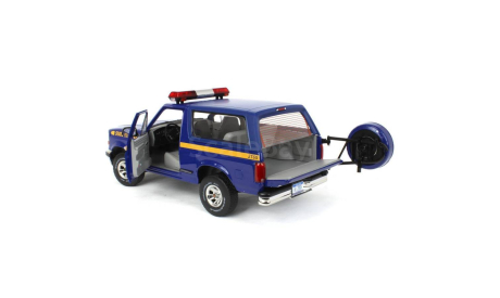 Форд Ford Bronco 4x4 XLT ’New York State Police’ 1996 USA Полиция США Greenlight collectibles 1:18, масштабная модель, scale18