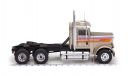 грузовик Форд Ford Mack Freightliner FLC 120 64 T 1977 USA Metallic Beige IXO 1:43 TR076, масштабная модель, scale43