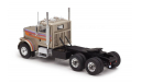 грузовик Форд Ford Mack Freightliner FLC 120 64 T 1977 USA Metallic Beige IXO 1:43 TR076, масштабная модель, scale43