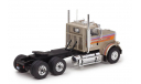 грузовик Форд Ford Mack Freightliner FLC 120 64 T 1977 USA Metallic Beige IXO 1:43 TR076, масштабная модель, scale43