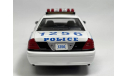 Форд Ford Crown Victoria Police Interceptor USA Нью Йорк США 2003 Greenlight 1:24 84183, масштабная модель, scale24