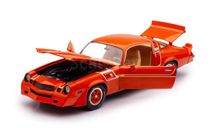 Chevrolet Camaro Z28 Hugger General Motors 1980 США Greenlight 1:18 13658, масштабная модель, scale18