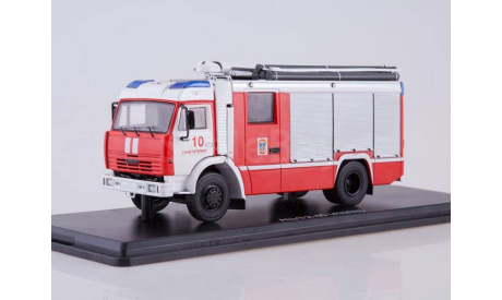 Камаз 43253 АЦ 3,2-40 (43253) Санкт-Петербург Пожарный SSM 1:43 SSM1269, масштабная модель, 1/43