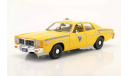 Додж Dodge Monaco Taxi ’City Cab Co.’ Такси США 1978 (фильм ’Рокки III’) Greenlight 1:18 19111, масштабная модель, scale18