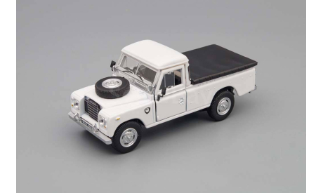 Land Rover Series III 109 Пикап Cararama Hongwell 1:43, масштабная модель, scale43