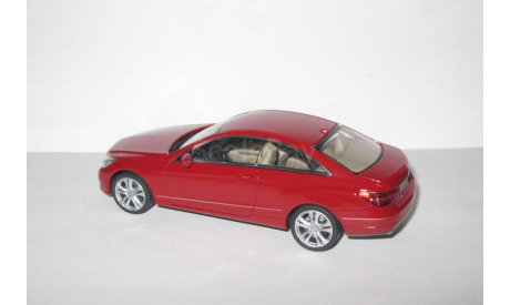 Мерседес Бенц Mercedes Benz E-Class Coupe C207 Красный Kyosho 1:43, масштабная модель, scale43, Mercedes-Benz