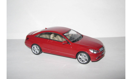 Мерседес Бенц Mercedes Benz E-Class Coupe C207 Красный Kyosho 1:43, масштабная модель, scale43, Mercedes-Benz