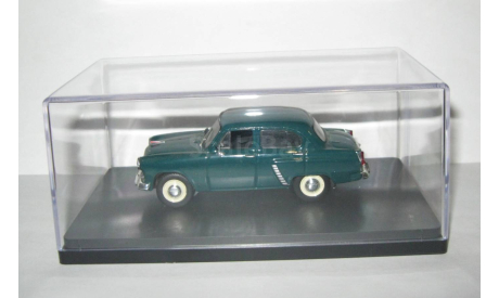 Москвич 402 АЗЛК 1957 темно-зеленый СССР Конверсия IST 1:43, масштабная модель, 1/43, IST Models