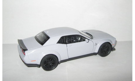 Додж Dodge Challenger SRT 8 USA США 1:32, масштабная модель, scale24