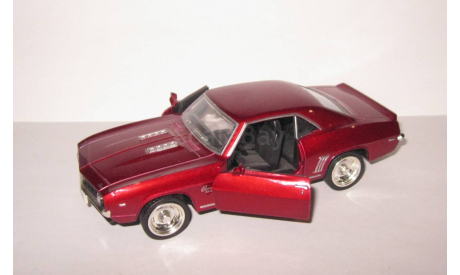 Chevrolet Camaro SS 1969 Kinsmart 1:35, масштабная модель, 1/35