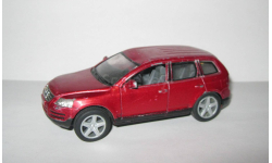 Фольксваген VW Volkswagen Touareg 2003 Kinsmart 1:38