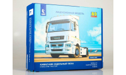 Кит Сборная модель Камаз 5490 (кабина Mercedes Axor) AVD Models SSM 1:43 1438AVD